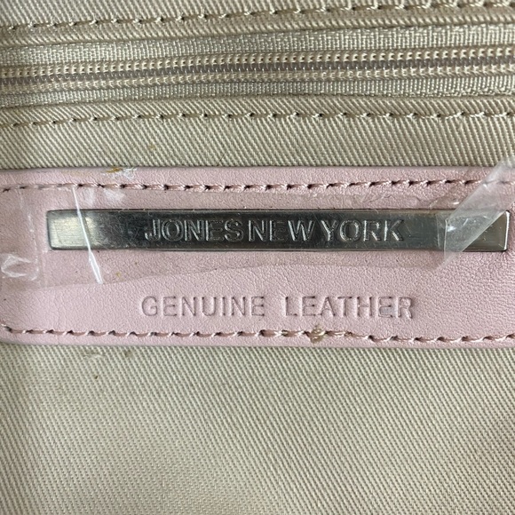 NWOT Baby Pink Leather Hobo - Picture 7 of 11